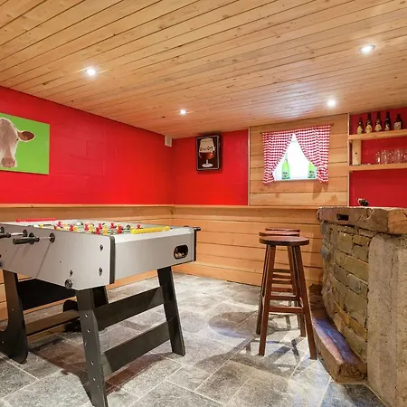 Cozy Holiday In With Private Garden