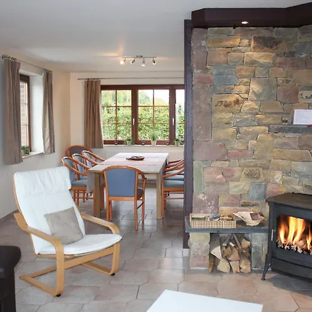Cozy Holiday In With Private Garden *