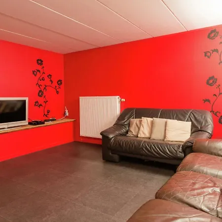 Сasa de vacaciones Cozy Holiday In With Private Garden
